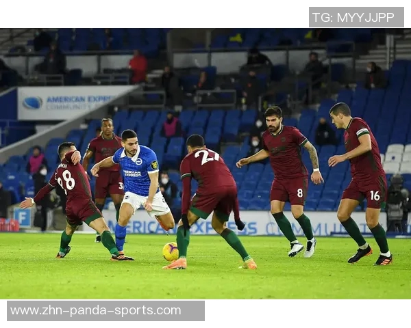 伊万托尼闪电战表现出色首20分钟双响助吉达国民领先利雅得胜利